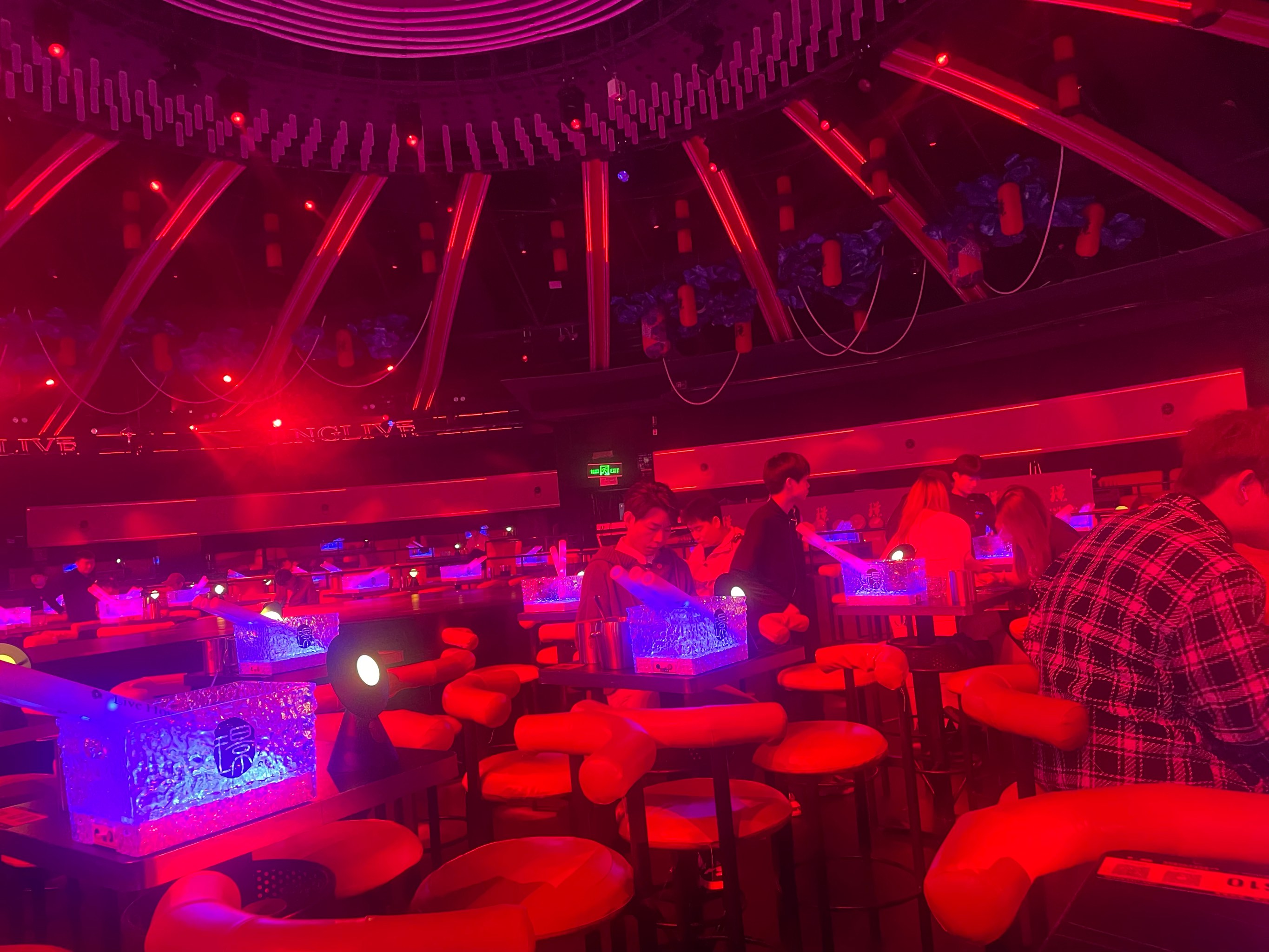 白山商务KTV，商务KTV含义解读-靖宇县KTV团购